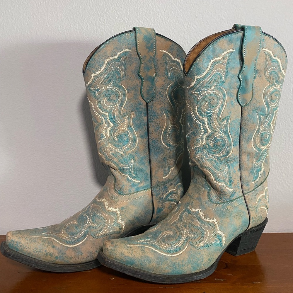 Corral baby blue western boots women